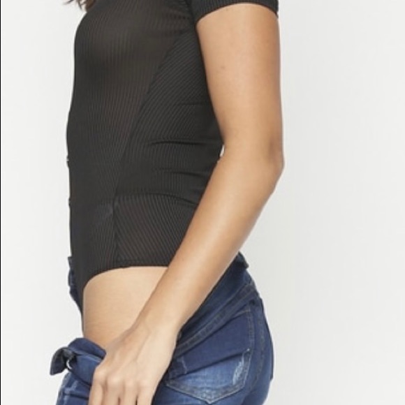 Black Short Sleeve Bodysuit with Front Button Details and Sweetheart Neckline - Picture 4 of 4